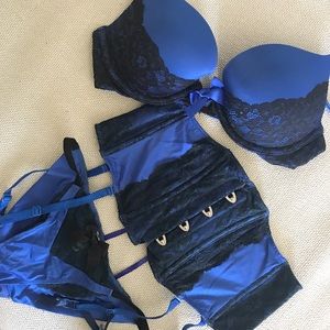 Victoria’s Secret Very Sexy Lace Lingerie Bra Panty Waist cincher 34B small